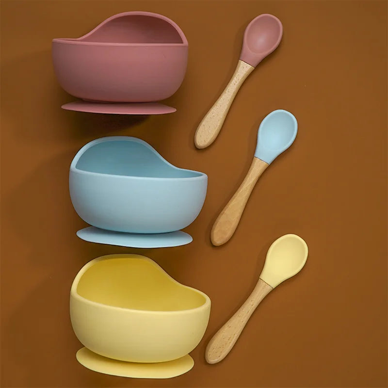 Juego de cuencos de silicona para bebés, platos de aprendizaje para bebés, cuenco con ventosa, cuchara de madera antideslizante.